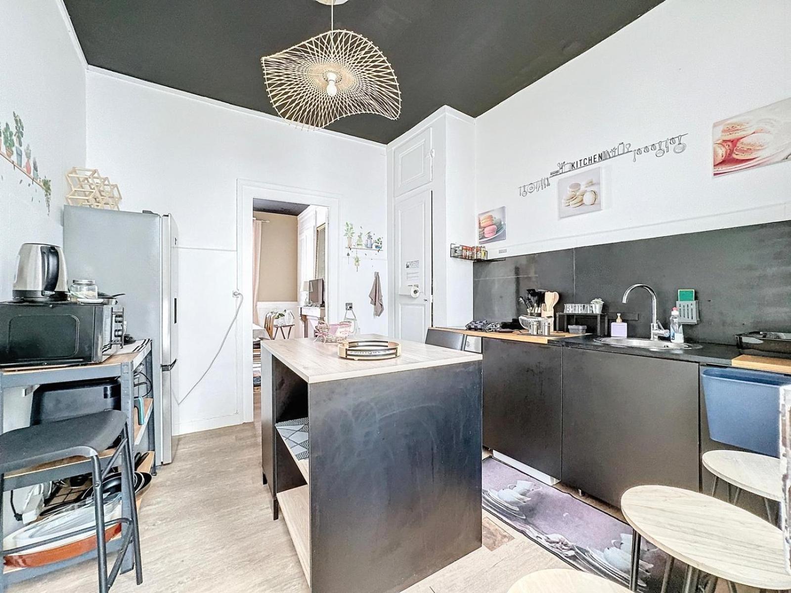 A1 Champagne Residence - 200 M2 14 Personnes 2 Toilets 4 Showers - Hyper Centre - Chalons En Champagne ภายนอก รูปภาพ