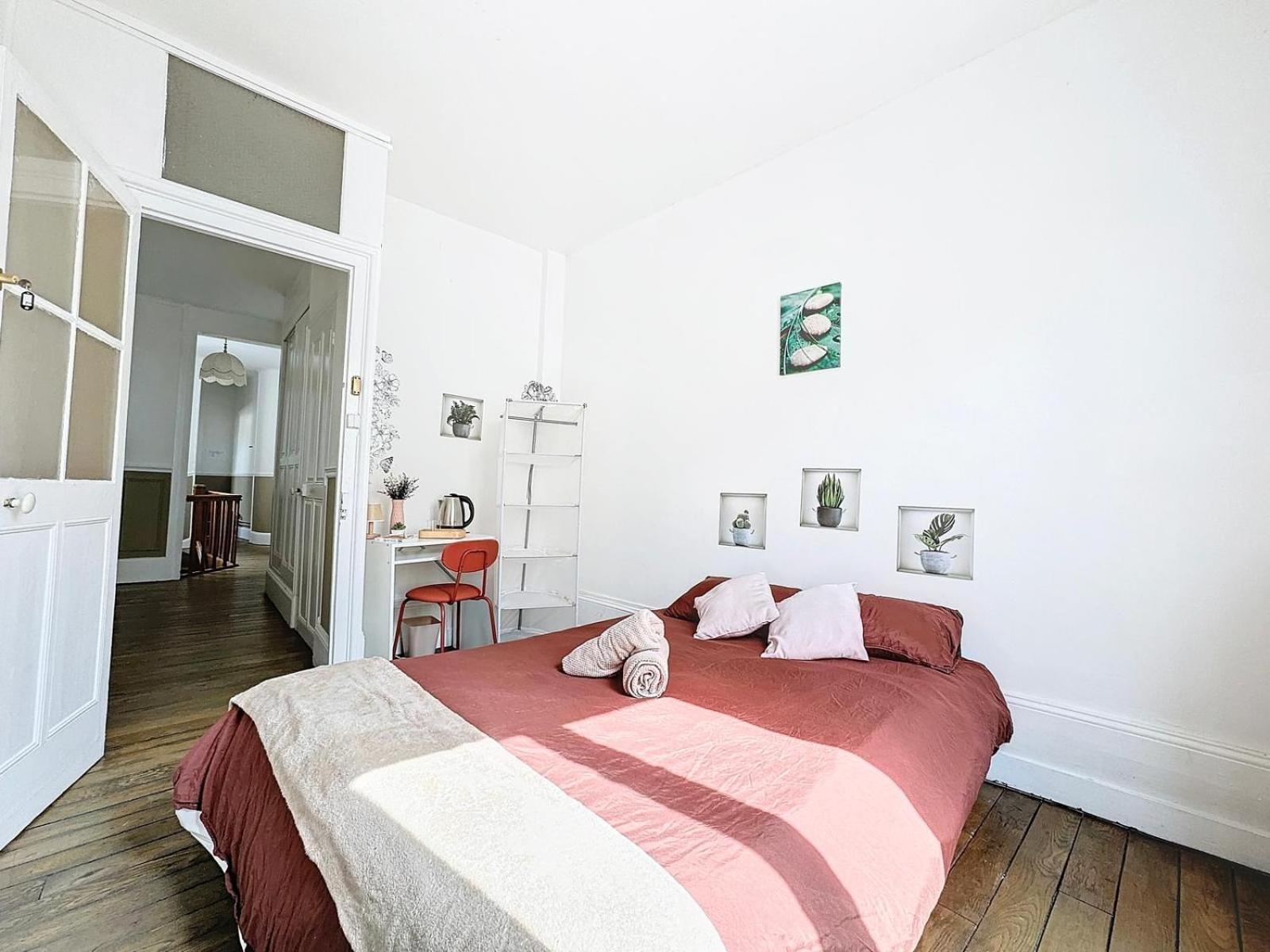 A1 Champagne Residence - 200 M2 14 Personnes 2 Toilets 4 Showers - Hyper Centre - Chalons En Champagne ภายนอก รูปภาพ