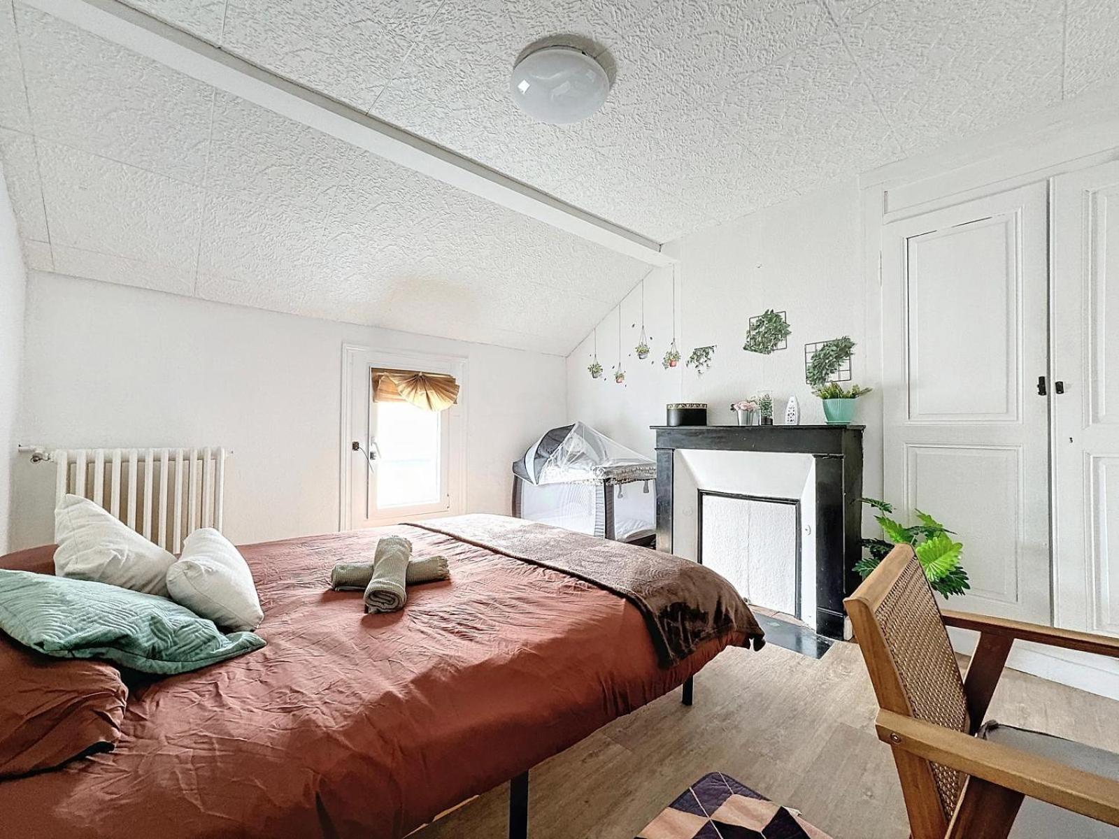 A1 Champagne Residence - 200 M2 14 Personnes 2 Toilets 4 Showers - Hyper Centre - Chalons En Champagne ภายนอก รูปภาพ
